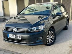 Grau Gebraucht 2016 VW Golf Sportsvan Allstar Van / Kleinbus | 9.990 € (Guter Preis)