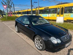 Schwarz Gebraucht 2004 Mercedes C180 Coupé | 3.500 € (Fairer Preis)