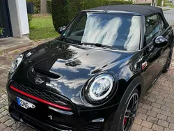 Schwarz Gebraucht 2018 Mini John Cooper Works Kleinwagen | 21.500 € (Fairer Preis)