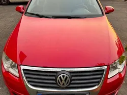 Rot Gebraucht 2006 VW Passat Comfortline Kombi | 2.300 € (Fairer Preis)