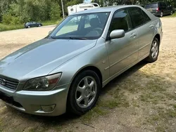 Silber Gebraucht 2000 Lexus IS200 Sport Line Limousine | 1.999 €
