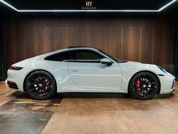 Grau Gebraucht 2019 Porsche 992 | 134.992 €