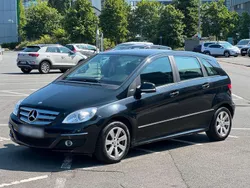 Schwarz Gebraucht 2010 Mercedes B160 Van / Kleinbus | 3.000 € (Superpreis)
