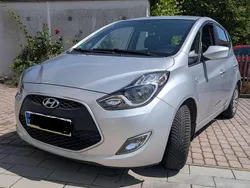 Silber Gebraucht 2015 Hyundai ix20 Life Van / Kleinbus | 8.000 € (Guter Preis)