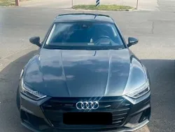 Grau Gebraucht 2020 Audi A7 Sport Kleinwagen | 28.000 €