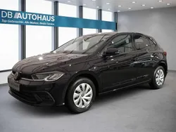 Schwarz Gebraucht 2023 VW Polo Life Kleinwagen | 16.310 € (Superpreis)