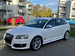 Weiß Gebraucht 2008 Audi S3 Limousine | 9.900 € (Guter Preis)