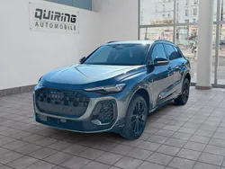 Grau Neu 2025 Audi SQ5 Sport SUV | 87.941 € (Guter Preis)