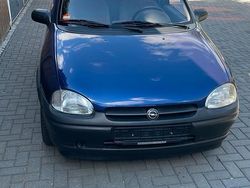 Violet Gebraucht 1995 Opel Corsa Kleinwagen | 2.300 €