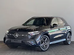 Blau Gebraucht 2023 Mercedes GLC300 AMG line SUV | 55.999 € (Guter Preis)