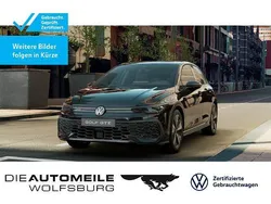 Grenadillschwarz metallic Gebraucht 2025 VW Golf VIII GTE Limousine | 44.790 € (Fairer Preis)