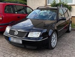 Schwarz Gebraucht 2004 VW Bora GT Kombi | 7.000 €