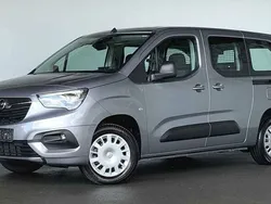 Grau / kontrastgrau Neu 2024 Opel Combo Life Edition Van / Kleinbus | 25.290 € (Fairer Preis)