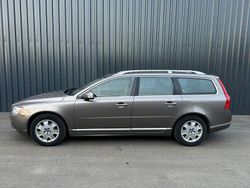 Grau Gebraucht 2007 Volvo V70 Summum Kombi | 5.200 € (Fairer Preis)