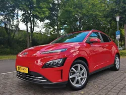 Rot Gebraucht 2022 Hyundai Kona Prime SUV | 21.944 € (Fairer Preis)
