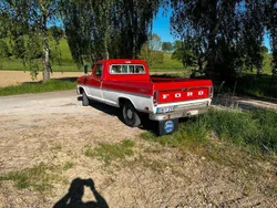 Rot Gebraucht 1968 Ford F100 SUV | 20.000 €