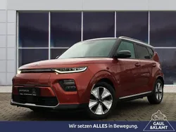 Rot Gebraucht 2020 Kia Soul EV Vision SUV | 19.950 € (Etwas zu teuer)