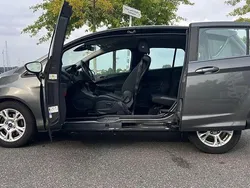 Grün Gebraucht 2016 Ford B-MAX SYNC Edition Van / Kleinbus | 8.889 € (Fairer Preis)