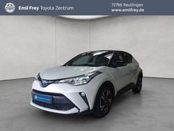 Platinumweiß perleffekt/ dach schwarz Gebraucht 2023 Toyota C-HR Team SUV | 26.490 € (Guter Preis)