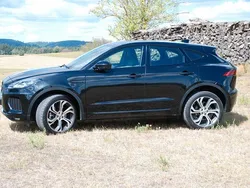 Schwarz Gebraucht 2018 Jaguar E-Pace First Edition SUV | 20.499 € (Guter Preis)