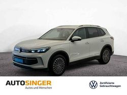 Pure white Gebraucht 2024 VW Tiguan Life SUV | 36.420 € (Etwas zu teuer)