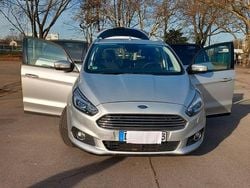 Silber Gebraucht 2019 Ford S-MAX ST-Line Van / Kleinbus | 14.900 € (Fairer Preis)