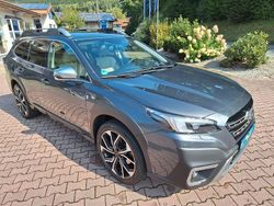 Magnetite gray p8y Gebraucht 2024 Subaru Outback Platinum SUV | 43.900 € (Teuer)