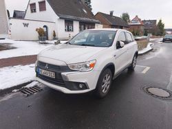 Weiß Gebraucht 2017 Mitsubishi ASX SUV | 12.950 € (Etwas zu teuer)