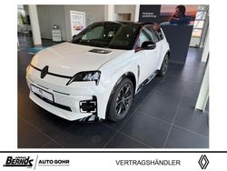 Perlmuttweiã metallic, dach blackpearlschwarz Neu 2025 Renault R5 Iconic Kleinwagen | 31.998 € (Etwas zu teuer)