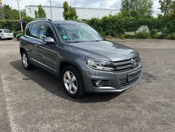 Grau Gebraucht 2014 VW Tiguan Sportline SUV | 11.399 € (Guter Preis)