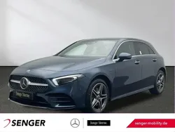 Blau Gebraucht 2021 Mercedes A250 AMG | 25.390 € (Guter Preis)