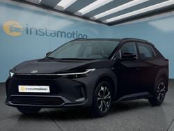 Schwarz Neu 2025 Toyota bZ4X SUV | 34.149 € (Fairer Preis)