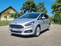 Silber Gebraucht 2015 Ford S-MAX Titanium Van / Kleinbus | 11.500 € (Superpreis)