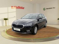 Schwarzmagic perleffekt Gebraucht 2024 Skoda Fabia Selection Limousine | 18.900 € (Etwas zu teuer)