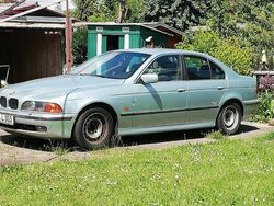 Grün Gebraucht 1999 BMW 528 Limousine | 6.000 € (Fairer Preis)