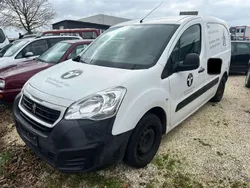Lack weiss banquise/deckende Gebraucht 2016 Peugeot Partner Comfort plus Van / Kleinbus | 3.700 € (Superpreis)