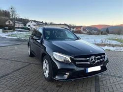 Schwarz Gebraucht 2017 Mercedes GLC350 AMG line SUV | 29.499 € (Fairer Preis)