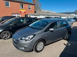 Grau Gebraucht 2015 Opel Corsa Selection Limousine | 6.300 € (Teuer)