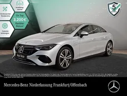 Hightechsilber Gebraucht 2024 Mercedes EQE300 Avantgarde Limousine | 45.990 € (Guter Preis)