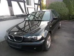 Schwarz Gebraucht 2005 BMW 316 Limousine | 750 € (Guter Preis)