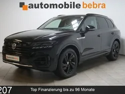 Deep black Gebraucht 2020 VW Touareg R-line SUV | 48.490 € (Fairer Preis)