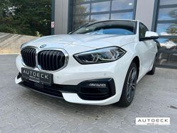 Weiß Gebraucht 2021 BMW 116 Sport Line Kleinwagen | 17.950 € (Fairer Preis)