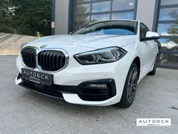 Weiß Gebraucht 2021 BMW 116 Sport Line Kleinwagen | 18.990 € (Etwas zu teuer)