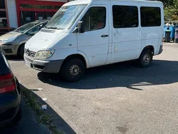 Weiß Gebraucht 2003 Mercedes 280 Van / Kleinbus | 4.500 €