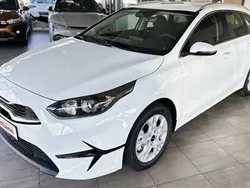 Weiß Neu 2025 Kia Ceed Sportswagon 4 Kombi | 27.650 € (Guter Preis)