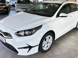 Weiß Neu 2025 Kia Ceed Sportswagon Kombi | 27.950 € (Fairer Preis)