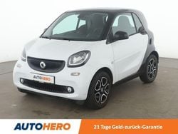 Weiß Gebraucht 2018 Smart ForTwo Coupé Basis Kleinwagen | 10.160 € (Fairer Preis)