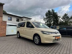 Gelb Gebraucht 2021 VW Caddy Maxi Life Van / Kleinbus | 25.999 € (Etwas zu teuer)