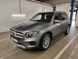 Grau Gebraucht 2021 Mercedes GLB180 SUV | 20.825 € (Superpreis)