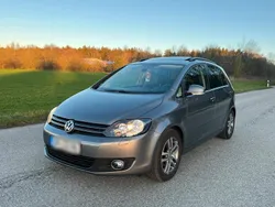 Grau Gebraucht 2009 VW Golf Plus Cross Comfortline Van / Kleinbus | 6.500 € (Teuer)